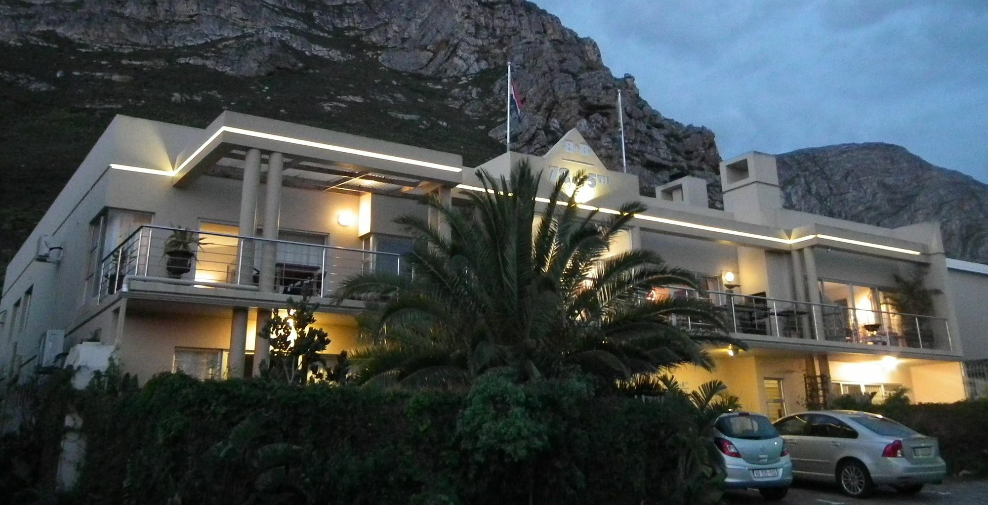 78On5Th In Hermanus Exteriör bild